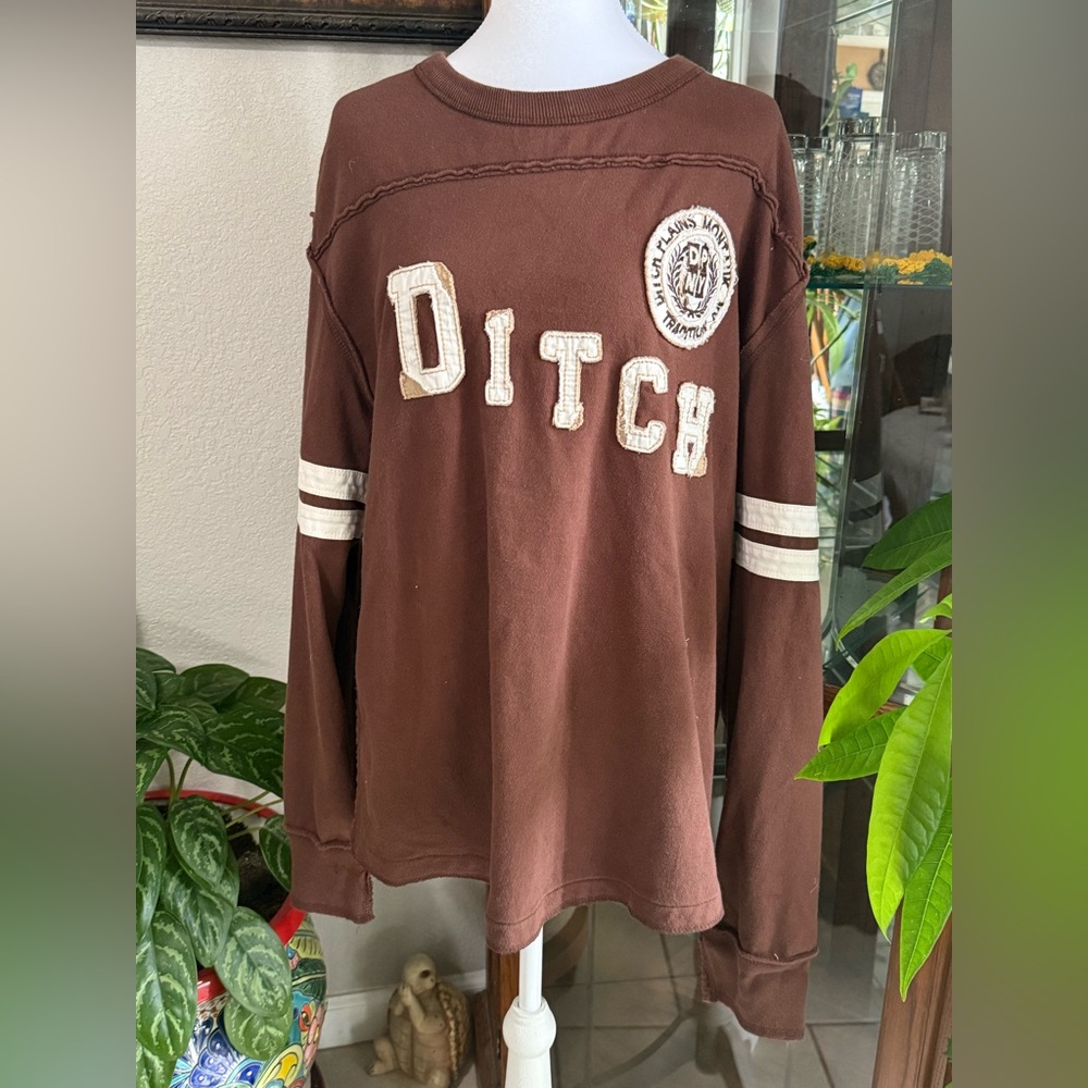 Vintage y2k ditch plains sweatshirt